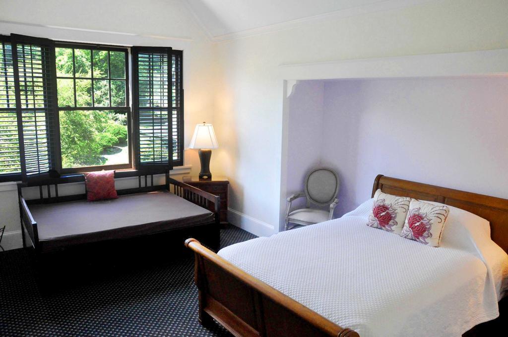 阿什维尔 Om Sanctuary Holistic Retreat酒店 外观 照片