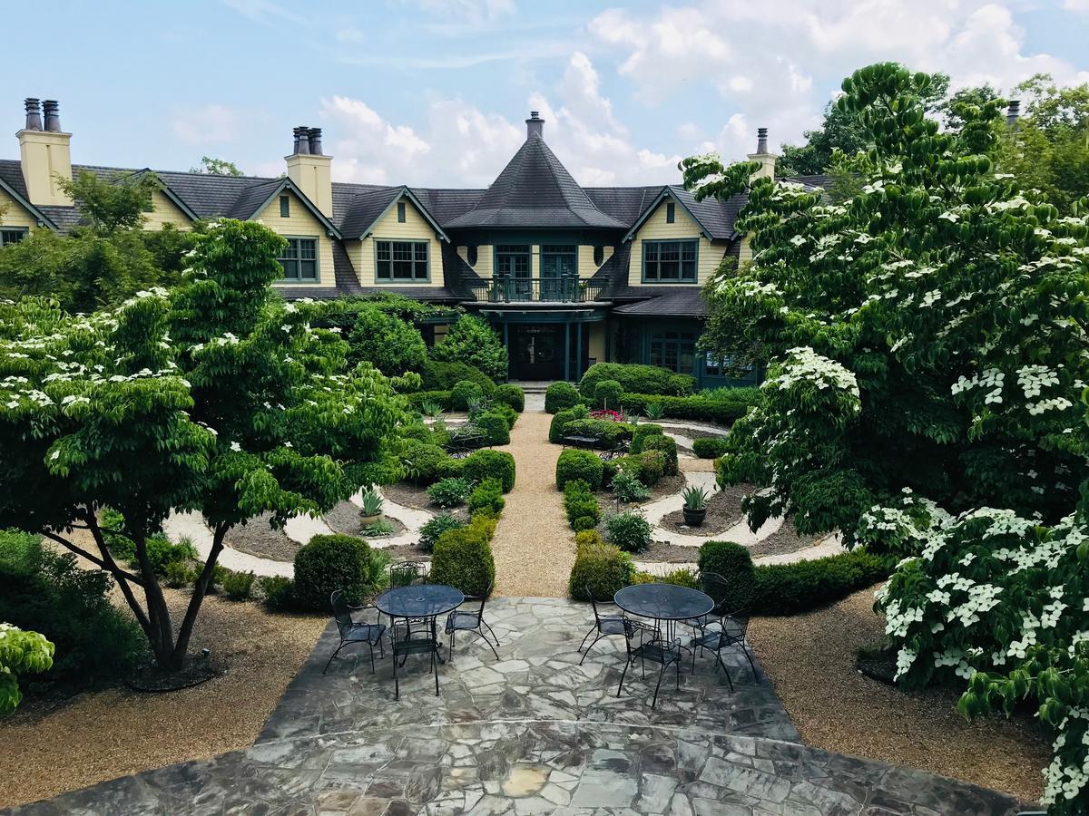 阿什维尔 Om Sanctuary Holistic Retreat酒店 外观 照片